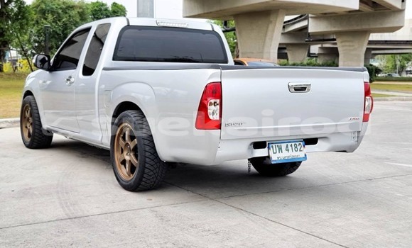 ซื้อ รถมือสอง Isuzu D–MAX เงิน รถยนต์ ใน %{เมือง} ใน กรุงเทพมหานคร ซื้อ รถมือสอง Isuzu D–MAX เงิน รถยนต์ ใน %{เมือง} ใน กรุงเทพมหานคร