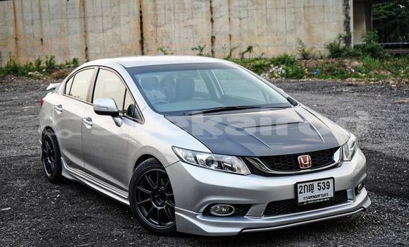 ซื้อ รถมือสอง Honda Civic เงิน รถยนต์ ใน %{เมือง} ใน กรุงเทพมหานคร ซื้อ รถมือสอง Honda Civic เงิน รถยนต์ ใน %{เมือง} ใน กรุงเทพมหานคร
