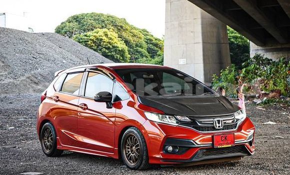 ซื้อ รถมือสอง Honda Jazz สีแดง รถยนต์ ใน %{เมือง} ใน กรุงเทพมหานคร ซื้อ รถมือสอง Honda Jazz สีแดง รถยนต์ ใน %{เมือง} ใน กรุงเทพมหานคร