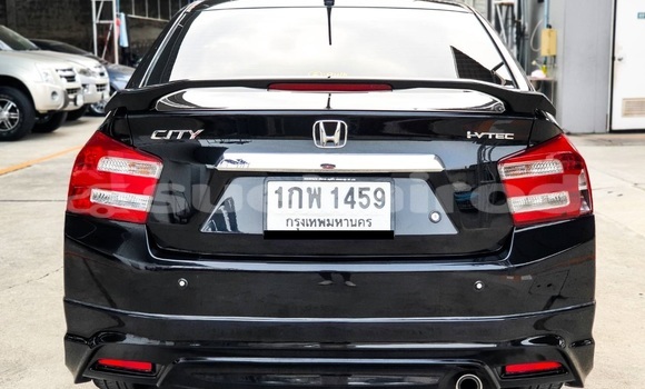 ซื้อ รถมือสอง Honda City สีดำ รถยนต์ ใน %{เมือง} ใน กรุงเทพมหานคร ซื้อ รถมือสอง Honda City สีดำ รถยนต์ ใน %{เมือง} ใน กรุงเทพมหานคร