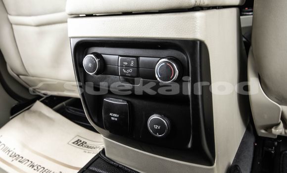 Buy Used Ford Everest Red Car in Bangkok in Bangkok Buy Used Ford Everest Red Car in Bangkok in Bangkok