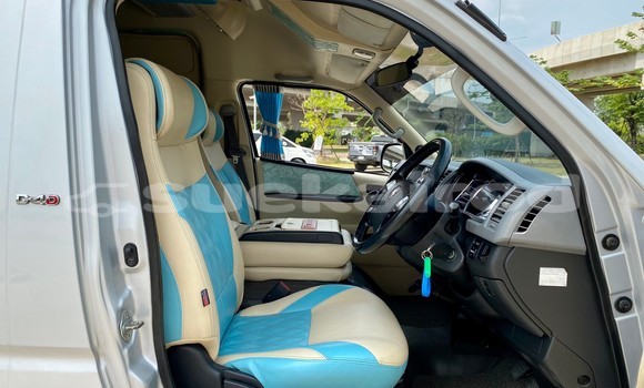 ซื้อ รถมือสอง Toyota Commuter อื่น ๆ รถยนต์ ใน %{เมือง} ใน กรุงเทพมหานคร ซื้อ รถมือสอง Toyota Commuter อื่น ๆ รถยนต์ ใน %{เมือง} ใน กรุงเทพมหานคร