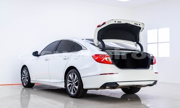 Buy Used Honda Accord White Car in Bangkok in Bangkok Buy Used Honda Accord White Car in Bangkok in Bangkok