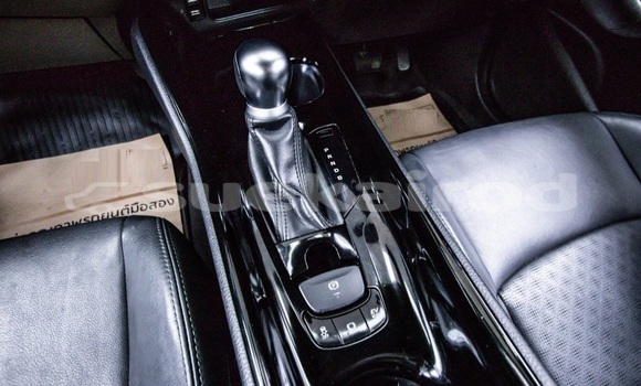 Buy Used Toyota C-HR Blue Car in Bangkok in Bangkok Buy Used Toyota C-HR Blue Car in Bangkok in Bangkok