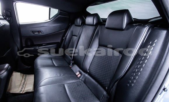 Buy Used Toyota C-HR Blue Car in Bangkok in Bangkok Buy Used Toyota C-HR Blue Car in Bangkok in Bangkok