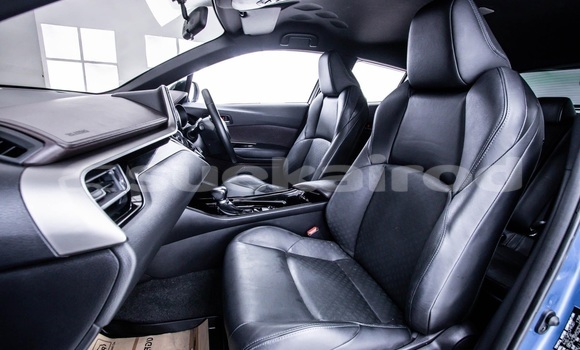 Buy Used Toyota C-HR Blue Car in Bangkok in Bangkok Buy Used Toyota C-HR Blue Car in Bangkok in Bangkok