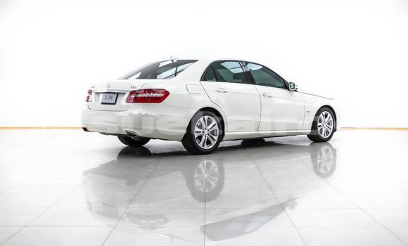 Buy Used Mercedes-Benz E200 White Car in Bangkok in Bangkok Buy Used Mercedes-Benz E200 White Car in Bangkok in Bangkok