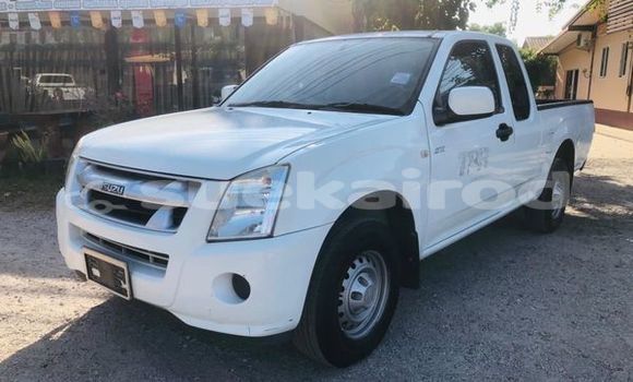Buy Used Isuzu D-Max White Car in Bangkok in Bangkok Buy Used Isuzu D-Max White Car in Bangkok in Bangkok