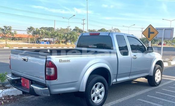 Buy Used Isuzu D-Max Silver Car in Bangkok in Bangkok Buy Used Isuzu D-Max Silver Car in Bangkok in Bangkok