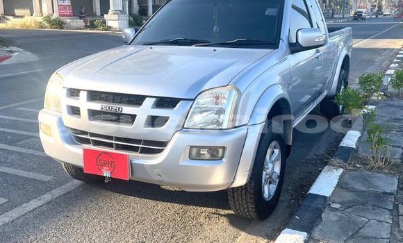 Buy Used Isuzu D-Max Silver Car in Bangkok in Bangkok Buy Used Isuzu D-Max Silver Car in Bangkok in Bangkok