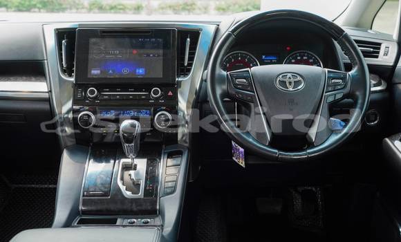 ซื้อ รถมือสอง Toyota Vellfire ขาว รถยนต์ ใน %{เมือง} ใน กรุงเทพมหานคร ซื้อ รถมือสอง Toyota Vellfire ขาว รถยนต์ ใน %{เมือง} ใน กรุงเทพมหานคร