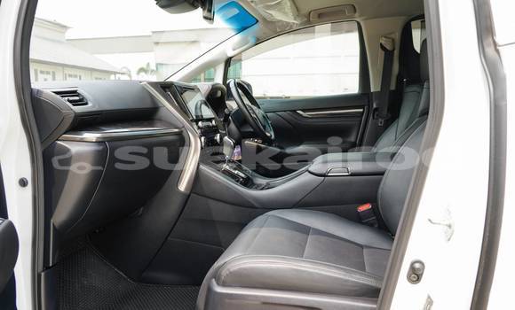 ซื้อ รถมือสอง Toyota Vellfire ขาว รถยนต์ ใน %{เมือง} ใน กรุงเทพมหานคร ซื้อ รถมือสอง Toyota Vellfire ขาว รถยนต์ ใน %{เมือง} ใน กรุงเทพมหานคร