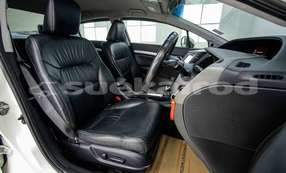 Buy Used Honda Civic White Car in Bangkok in Bangkok Buy Used Honda Civic White Car in Bangkok in Bangkok