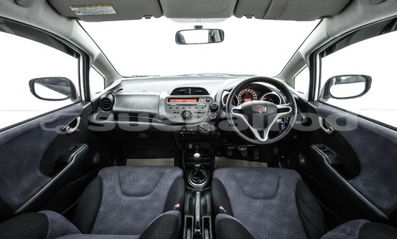 Buy Used Honda Jazz White Car in Bangkok in Bangkok Buy Used Honda Jazz White Car in Bangkok in Bangkok