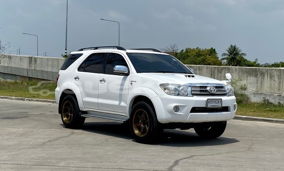 ซื้อ รถมือสอง Toyota Fortuner ขาว รถยนต์ ใน %{เมือง} ใน กรุงเทพมหานคร ซื้อ รถมือสอง Toyota Fortuner ขาว รถยนต์ ใน %{เมือง} ใน กรุงเทพมหานคร