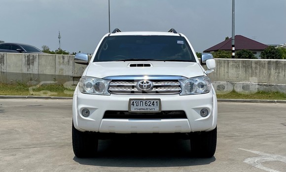 ซื้อ รถมือสอง Toyota Fortuner ขาว รถยนต์ ใน %{เมือง} ใน กรุงเทพมหานคร ซื้อ รถมือสอง Toyota Fortuner ขาว รถยนต์ ใน %{เมือง} ใน กรุงเทพมหานคร