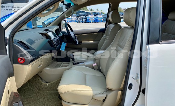 ซื้อ รถมือสอง Toyota Fortuner ขาว รถยนต์ ใน %{เมือง} ใน กรุงเทพมหานคร ซื้อ รถมือสอง Toyota Fortuner ขาว รถยนต์ ใน %{เมือง} ใน กรุงเทพมหานคร