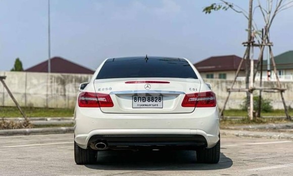ซื้อ รถมือสอง Mercedes‒Benz E–Class ขาว รถยนต์ ใน %{เมือง} ใน กรุงเทพมหานคร ซื้อ รถมือสอง Mercedes‒Benz E–Class ขาว รถยนต์ ใน %{เมือง} ใน กรุงเทพมหานคร