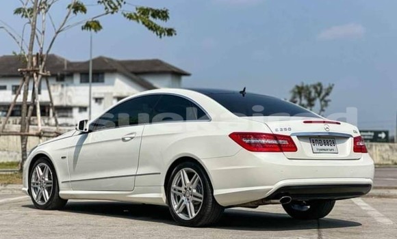ซื้อ รถมือสอง Mercedes‒Benz E–Class ขาว รถยนต์ ใน %{เมือง} ใน กรุงเทพมหานคร ซื้อ รถมือสอง Mercedes‒Benz E–Class ขาว รถยนต์ ใน %{เมือง} ใน กรุงเทพมหานคร