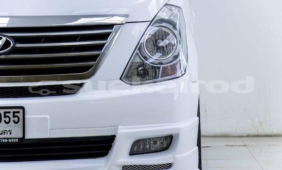 Buy Used Hyundai Starex White Car in Bangkok in Bangkok Buy Used Hyundai Starex White Car in Bangkok in Bangkok