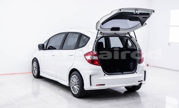 ซื้อ รถมือสอง Honda Jazz ขาว รถยนต์ ใน %{เมือง} ใน กรุงเทพมหานคร ซื้อ รถมือสอง Honda Jazz ขาว รถยนต์ ใน %{เมือง} ใน กรุงเทพมหานคร