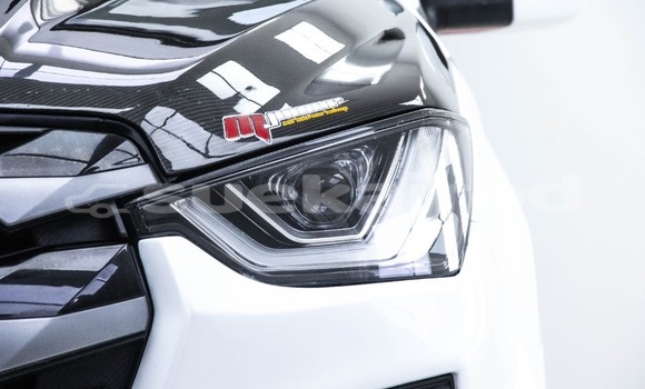 Buy Used Isuzu D–MAX White Car in Bangkok in Bangkok Buy Used Isuzu D–MAX White Car in Bangkok in Bangkok