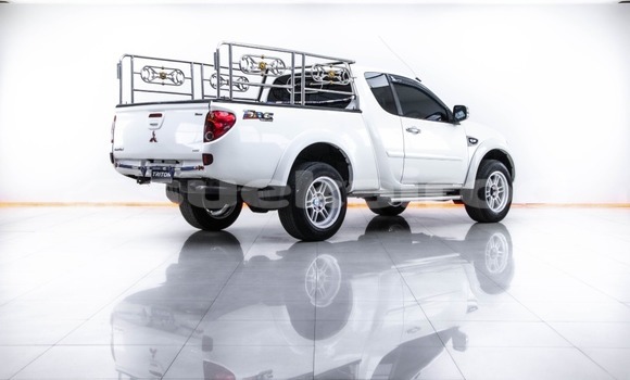 ซื้อ รถมือสอง Mitsubishi Triton ขาว รถยนต์ ใน %{เมือง} ใน กรุงเทพมหานคร ซื้อ รถมือสอง Mitsubishi Triton ขาว รถยนต์ ใน %{เมือง} ใน กรุงเทพมหานคร