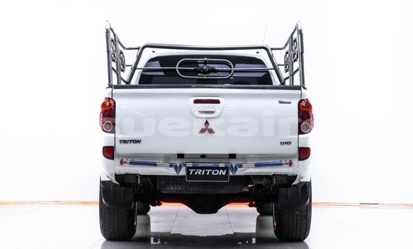 ซื้อ รถมือสอง Mitsubishi Triton ขาว รถยนต์ ใน %{เมือง} ใน กรุงเทพมหานคร ซื้อ รถมือสอง Mitsubishi Triton ขาว รถยนต์ ใน %{เมือง} ใน กรุงเทพมหานคร