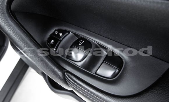 Buy Used Nissan X-Trail White Car in Bangkok in Bangkok Buy Used Nissan X-Trail White Car in Bangkok in Bangkok