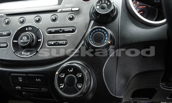 Buy Used Honda Jazz White Car in Bangkok in Bangkok Buy Used Honda Jazz White Car in Bangkok in Bangkok