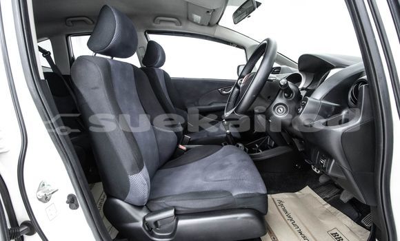 Buy Used Honda Jazz White Car in Bangkok in Bangkok Buy Used Honda Jazz White Car in Bangkok in Bangkok