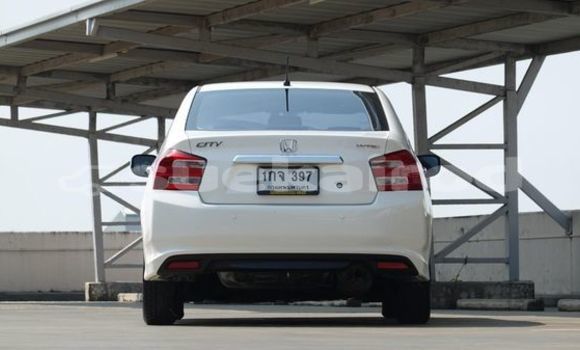 Buy Used Honda City White Car in Bangkok in Bangkok Buy Used Honda City White Car in Bangkok in Bangkok