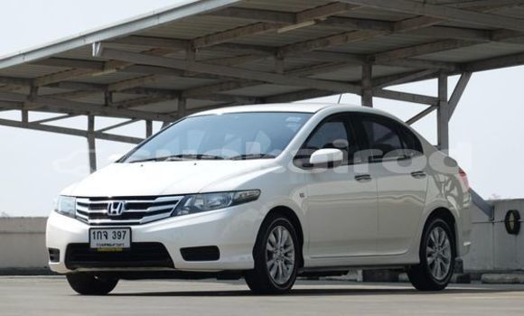 Buy Used Honda City White Car in Bangkok in Bangkok Buy Used Honda City White Car in Bangkok in Bangkok