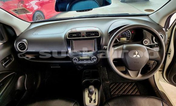 ซื้อ รถมือสอง Mitsubishi Mirage ขาว รถยนต์ ใน %{เมือง} ใน กรุงเทพมหานคร ซื้อ รถมือสอง Mitsubishi Mirage ขาว รถยนต์ ใน %{เมือง} ใน กรุงเทพมหานคร