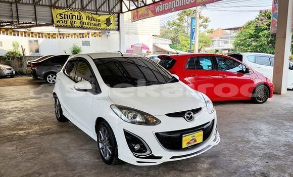 ซื้อ รถมือสอง Mazda Mazda 2 ขาว รถยนต์ ใน %{เมือง} ใน กรุงเทพมหานคร ซื้อ รถมือสอง Mazda Mazda 2 ขาว รถยนต์ ใน %{เมือง} ใน กรุงเทพมหานคร
