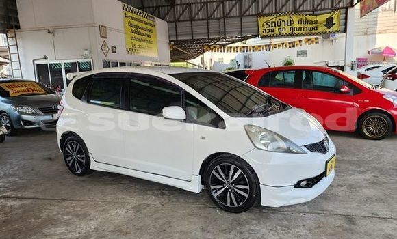 ซื้อ รถมือสอง Honda Jazz ขาว รถยนต์ ใน %{เมือง} ใน กรุงเทพมหานคร ซื้อ รถมือสอง Honda Jazz ขาว รถยนต์ ใน %{เมือง} ใน กรุงเทพมหานคร