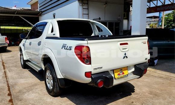 ซื้อ รถมือสอง Mitsubishi Triton ขาว รถยนต์ ใน %{เมือง} ใน กรุงเทพมหานคร ซื้อ รถมือสอง Mitsubishi Triton ขาว รถยนต์ ใน %{เมือง} ใน กรุงเทพมหานคร
