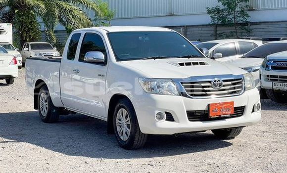 ซื้อ รถมือสอง Toyota Hiluxe VIGO ขาว รถยนต์ ใน %{เมือง} ใน กรุงเทพมหานคร ซื้อ รถมือสอง Toyota Hiluxe VIGO ขาว รถยนต์ ใน %{เมือง} ใน กรุงเทพมหานคร