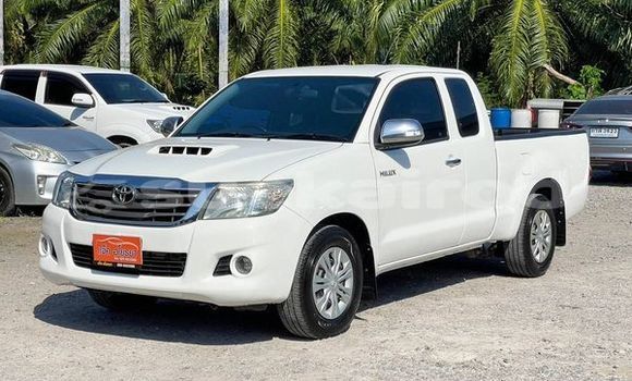 ซื้อ รถมือสอง Toyota Hiluxe VIGO ขาว รถยนต์ ใน %{เมือง} ใน กรุงเทพมหานคร ซื้อ รถมือสอง Toyota Hiluxe VIGO ขาว รถยนต์ ใน %{เมือง} ใน กรุงเทพมหานคร