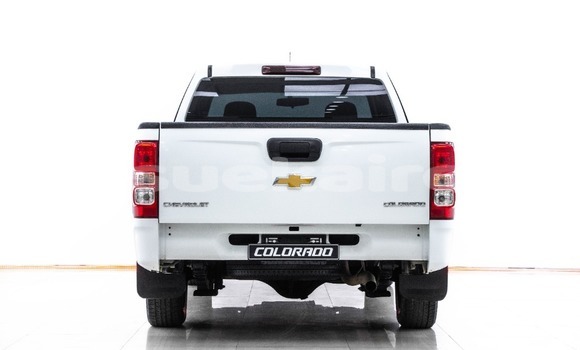 ซื้อ รถมือสอง Chevrolet Colorado ขาว รถยนต์ ใน %{เมือง} ใน กรุงเทพมหานคร ซื้อ รถมือสอง Chevrolet Colorado ขาว รถยนต์ ใน %{เมือง} ใน กรุงเทพมหานคร