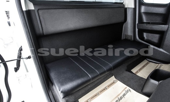 ซื้อ รถมือสอง Chevrolet Colorado ขาว รถยนต์ ใน %{เมือง} ใน กรุงเทพมหานคร ซื้อ รถมือสอง Chevrolet Colorado ขาว รถยนต์ ใน %{เมือง} ใน กรุงเทพมหานคร