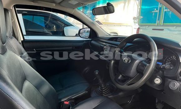 ซื้อ รถมือสอง Toyota Hiluxe Revo ขาว รถยนต์ ใน %{เมือง} ใน กรุงเทพมหานคร ซื้อ รถมือสอง Toyota Hiluxe Revo ขาว รถยนต์ ใน %{เมือง} ใน กรุงเทพมหานคร