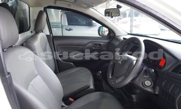 ซื้อ รถมือสอง Mitsubishi Triton ขาว รถยนต์ ใน %{เมือง} ใน กรุงเทพมหานคร ซื้อ รถมือสอง Mitsubishi Triton ขาว รถยนต์ ใน %{เมือง} ใน กรุงเทพมหานคร