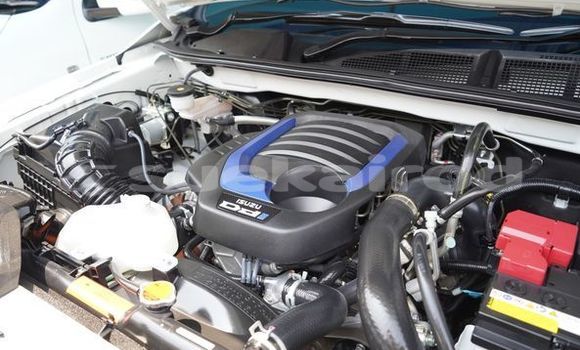 ซื้อ รถมือสอง Isuzu D-Max ขาว รถยนต์ ใน %{เมือง} ใน กรุงเทพมหานคร ซื้อ รถมือสอง Isuzu D-Max ขาว รถยนต์ ใน %{เมือง} ใน กรุงเทพมหานคร