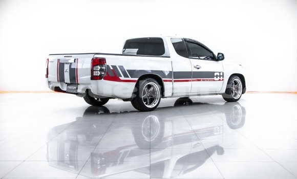Buy Used Mitsubishi Triton White Car in Bangkok in Bangkok Buy Used Mitsubishi Triton White Car in Bangkok in Bangkok