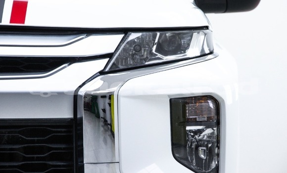 Buy Used Mitsubishi Triton White Car in Bangkok in Bangkok Buy Used Mitsubishi Triton White Car in Bangkok in Bangkok