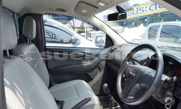 ซื้อ รถมือสอง Isuzu D-Max ขาว รถยนต์ ใน %{เมือง} ใน กรุงเทพมหานคร ซื้อ รถมือสอง Isuzu D-Max ขาว รถยนต์ ใน %{เมือง} ใน กรุงเทพมหานคร