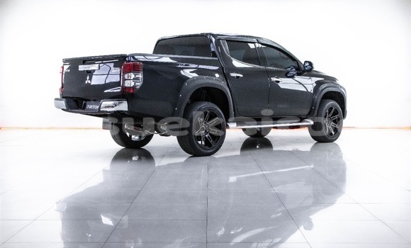 ซื้อ รถมือสอง Mitsubishi Triton สีดำ รถยนต์ ใน %{เมือง} ใน กรุงเทพมหานคร ซื้อ รถมือสอง Mitsubishi Triton สีดำ รถยนต์ ใน %{เมือง} ใน กรุงเทพมหานคร