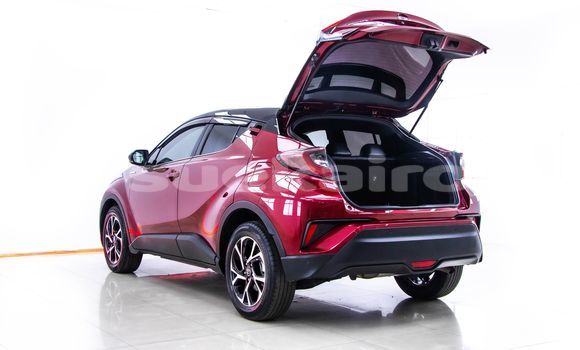 ซื้อ รถมือสอง Toyota C-HR สีแดง รถยนต์ ใน %{เมือง} ใน กรุงเทพมหานคร ซื้อ รถมือสอง Toyota C-HR สีแดง รถยนต์ ใน %{เมือง} ใน กรุงเทพมหานคร