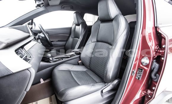 ซื้อ รถมือสอง Toyota C-HR สีแดง รถยนต์ ใน %{เมือง} ใน กรุงเทพมหานคร ซื้อ รถมือสอง Toyota C-HR สีแดง รถยนต์ ใน %{เมือง} ใน กรุงเทพมหานคร